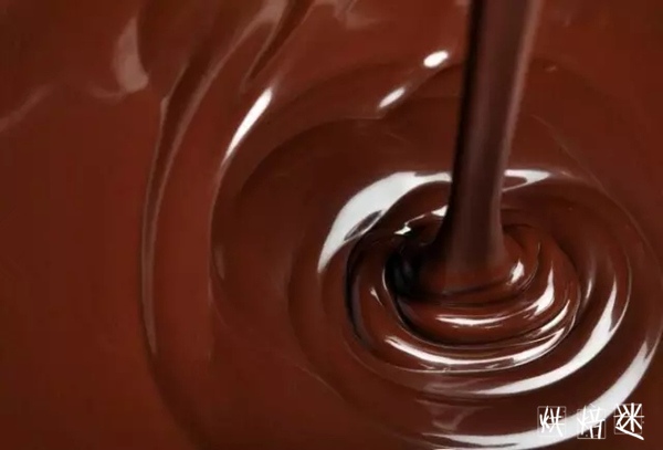 完美的巧克力甜品，裱花师不能不掌握调温！ 3.jpg